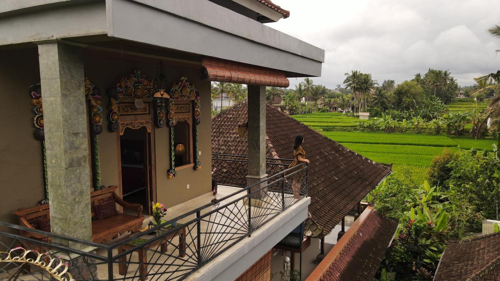 Nirwa 1 Ubud Guesthouse Exterior photo